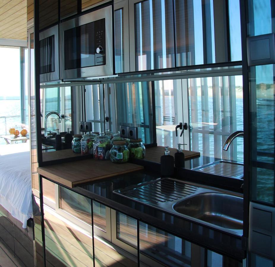 Barco Casa Marina Fuzeta Hotell Exteriör bild