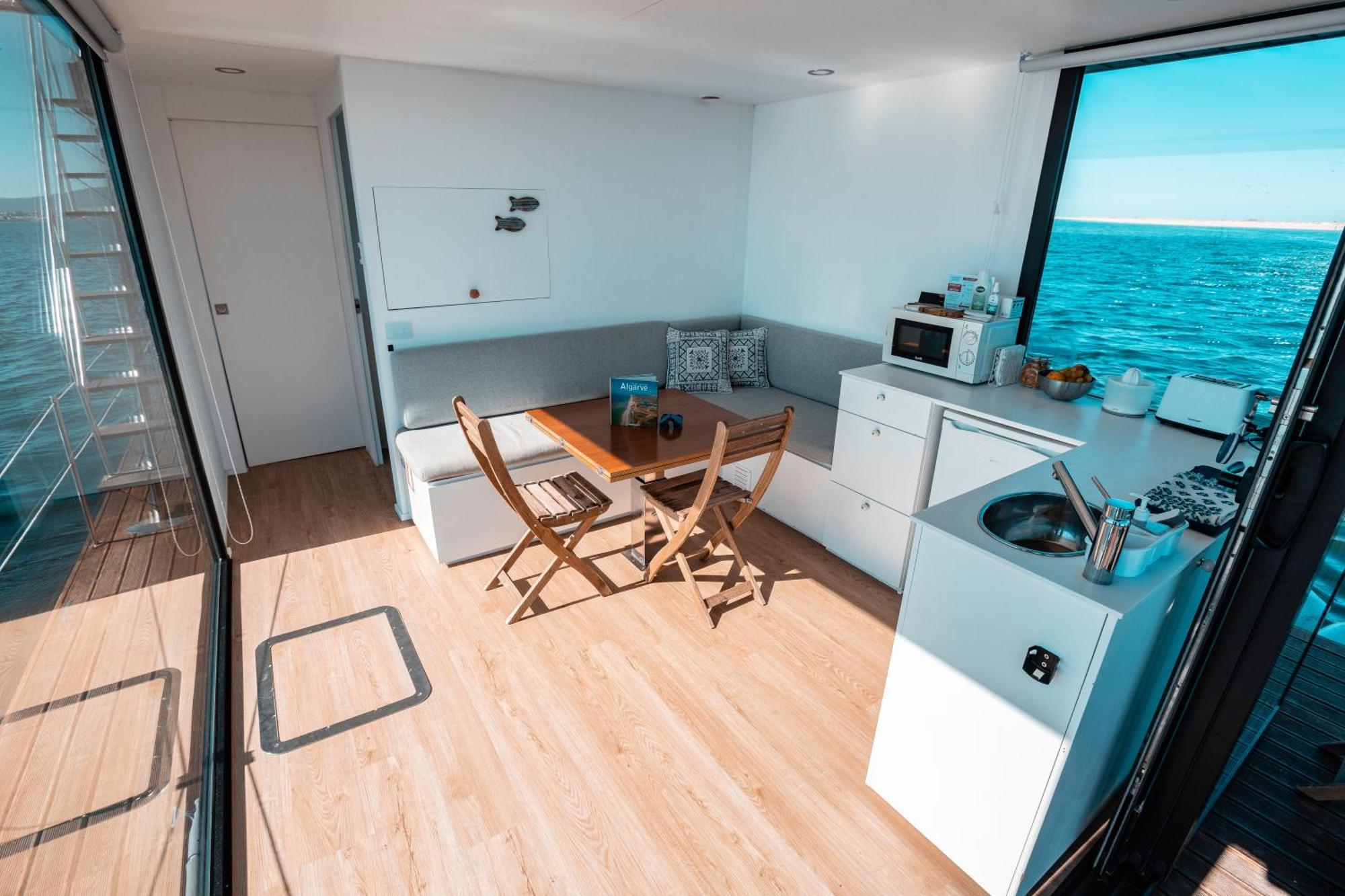 Barco Casa Marina Fuzeta Hotell Exteriör bild